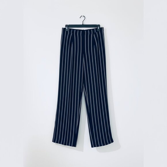 Stylist High Waisted Pinstripe Wide Leg Pant - Picture 2 of 6